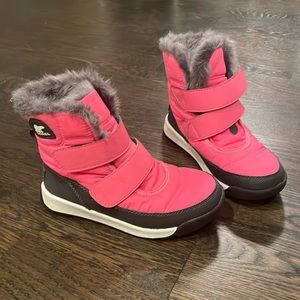 Sorel girls pink snow boots size us 13